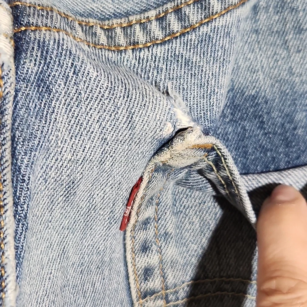LEVI'S 510 Stained Distressed Blue Jeans